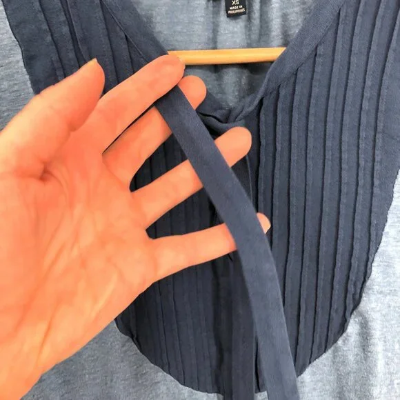 Lucky Brand tie neck shirt boho tuxedo light denim Blue prairie peasant top XS - Picture 3 of 9